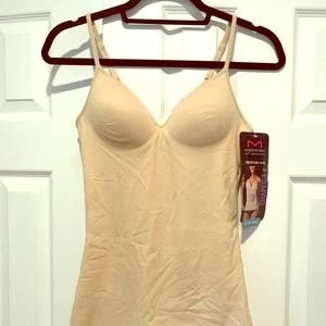 Maidenform shapewear tank top size small NWT